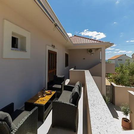 Find Your Haven In Morena Celeste Seaside Puntamika Apartments! * Zadar
