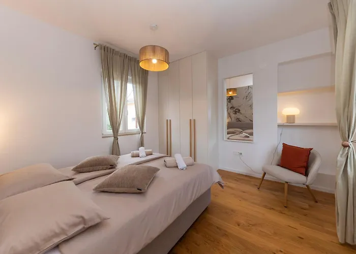 Find Your Haven In Morena Celeste Seaside Puntamika Apartments! Apartment