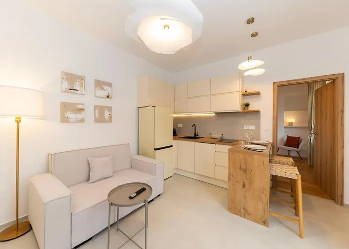 Find Your Haven In Morena Celeste Seaside Puntamika Apartments! Apartment Zadar