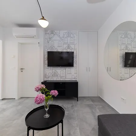 Find Your Haven In Morena Celeste Seaside Puntamika Apartments! * Zadar