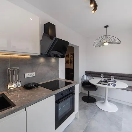 Find Your Haven In Morena Celeste Seaside Puntamika Apartments! Apartment