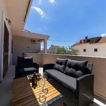 Find Your Haven In Morena Celeste Seaside Puntamika Apartments! Apartment