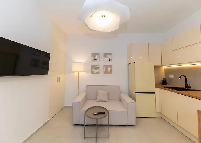 Find Your Haven In Morena Celeste Seaside Puntamika Apartments! Lejlighed *